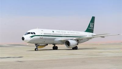 باكستان: تعليق جميع الرحلات الجوية الدولية