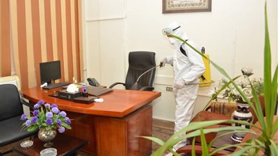 الاستعانة بفريق لتعقيم مباني ومنشآت وزارة التنمية المحلية 
