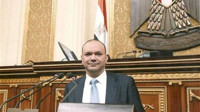 عاجل.. اقتراح بتوزيع الكمامات على بطاقات التموين