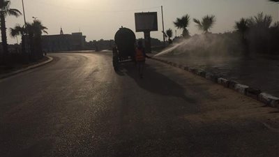حملات تطهير مكثفة على مدار 24 ساعة بشوارع جمصة لمجابهة فيروس كورونا 