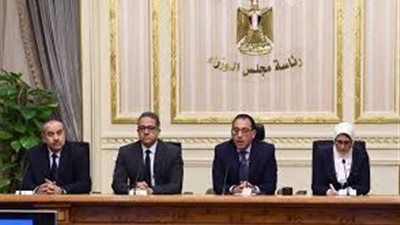 عاجل.. رئيس الوزراء يعقد مؤتمرًا صحفيًا ظهر اليوم