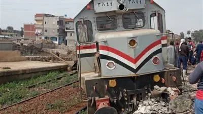 عاجل.. أول صورة لحادث خروج قطار بلقاس عن القضبان