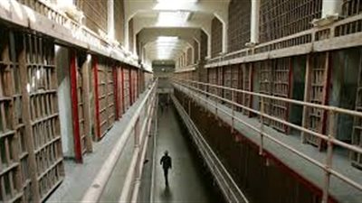 مصلحة السجون في بريطانيا: إصابة 13 سجينا و12 حارسا بفيروس كورونا و 4000 موظف