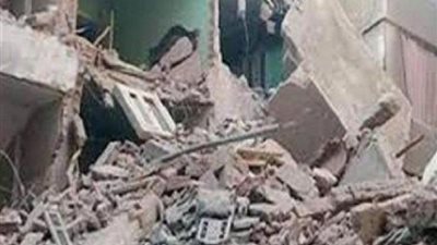 لجنة هندسية لمعاينة انهيار سلم بعقار السلام 