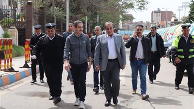 محافظ الغربية ومدير الأمن يتفقدان تنفيذ قرار حظر التجوال (صور)