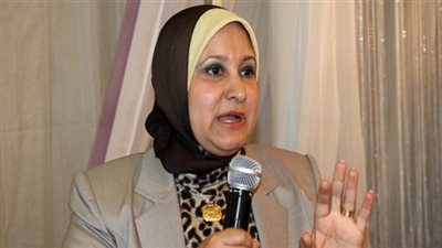 نقيب التمريض لـ الممرضات: 