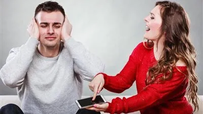 في فترة الحجر المنزلي.. كيف تتجنبين المشاكل مع زوجك؟