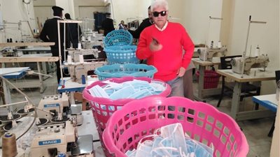 تشميع وغلق مصنع لبيع الكمامات المغشوشة بالمعادي