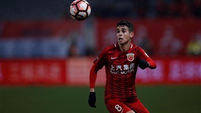 نجوم الدوري الصيني يفشلون في العودة إلى الصين بسبب كورونا