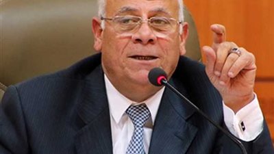 محافظ بورسعيد: نخوض حربًا ضد فيروس كورونا