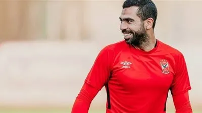 الأهلي يستقر على بديل أحمد فتحي