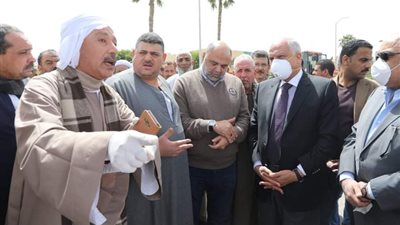 محافظ الجيزة يحذر تجار الأسواق: لن نترك متلاعبًا بالأسعار