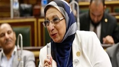 لمواجهة كورونا.. مقترح برلماني بتقديم دعم مالى إضافى للأطقم الطبية