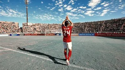 بعد رحيل فتحي.. الأهلي يحدد البديل