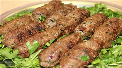 زي المطعم.. طريقة بسيطة لعمل الكفتة في المنزل