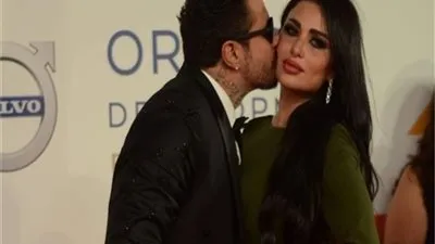 من البوسة إلى الركوع أمامها.. أبرز المواقف الجريئة لندى الكامل مع أحمد الفيشاوي