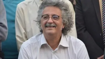 نقيب الأطباء: محنة كورونا أظهرت معدن الجيش الأبيض