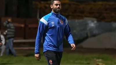 بديل فتحي.. هل يتعاقد الأهلي مع لاعب المصري؟