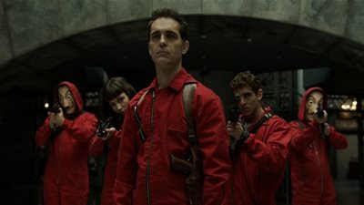 La casa de papel season 4 | بالتفاصيل.. الحلقة الاولى من المسلسل الإسباني البروفيسور (لا كاسا دي بابيل) الجزء الرابع على Netflix 