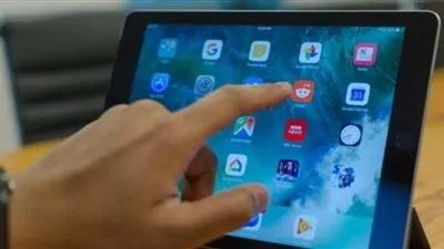 التعليم تطالب طلاب الأول الثانوي بتحديث التابلت قبل اختبار الغد