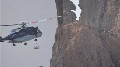 الدفاع المدني بالطائف ينتشل جثة مواطن سقط من مرتفع