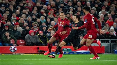 فان دايك يحسم مستقبله مع ليفربول