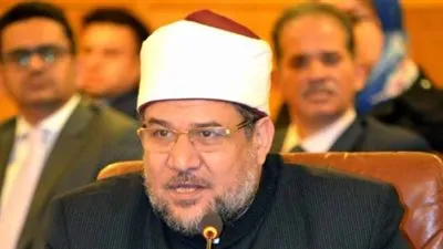وزير الأوقاف: مصطفى العدوى لم يفتح منزله لصلاة الجمعة 