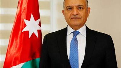 وزير الإعلام الأردني يكشف تجربة بلاده في مواجهة فيروس كورونا(فيديو)