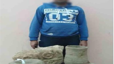 ضبط عامل لحيازته قطع آثرية بمنزله في سوهاج