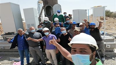 لدعم العالقين بالحجر الصحي.. اتصالات تنفذ شبكة تقوية للمحمول بمرسى علم  في 72 ساعة