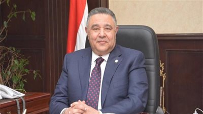 هقف على الكماين.. محافظ البحر الأحمر يمنع الاحتفالات بشم النسيم (فيديو)