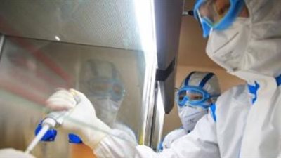 الإمارات تعلن إجراء أكثر من 32 ألف فحص لفيروس كورونا 