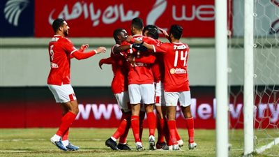 غضب في الاهلي بشأن تخفيض عقود اللاعبين