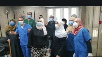 ممرضة متعافية من كورونا: 