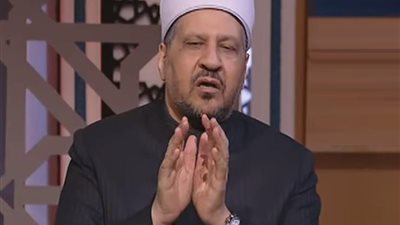 هل يباح الإفطار في رمضان بسبب كورونا؟.. الإفتاء ترد (فيديو)