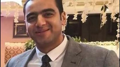 عاجل.. لحظة وصول جثمان الشهيد محمد الحوفي لمسقط رأسه (فيديو)