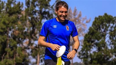 مفاجأة.. فايلر يستقر على بديل أحمد فتحي