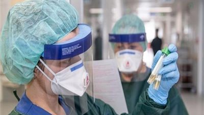 كندا تسجل 51 وفاة جديدة بفيروس كورونا و 477 إصابة