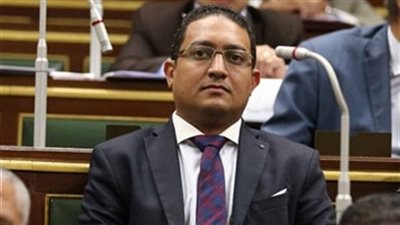 برلماني يطالب بإذاعة خطب الأزهر والكنيسة للتوعية بأزمة كورونا