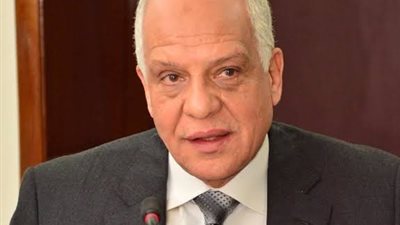 محافظ الجيزة: تطهير وتعقيم 5000 منشأة وشارع بالأحياء والمراكز