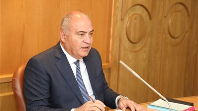 تأجيل أقساط المتعاقدين لتقنين أوضاع أراضي الدولة بقنا لـ٣ أشهر 