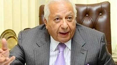 طبيب نفسي: 80% مصابون بالهلع من فيروس كورونا