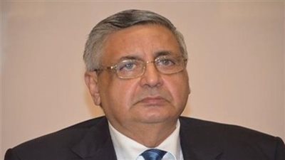 هل ينتقل كورونا عن طريق المياه؟.. مستشار الرئيس يرد