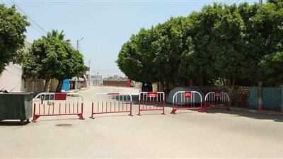 ممنوع الاقتراب.. غلق كامل لكورنيش النيل في قنا (صور)