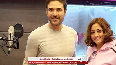بشرى وأحمد عز يحتفلان ببدء تسجيل 