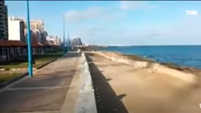للمرة الأولى.. شواطئ وكورنيش الإسكندرية بدون متنزهين (فيديو)