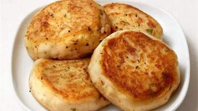 طريقة عمل فطيرة البطاطس 