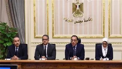 تكليفات عاجلة من رئيس الوزراء بشأن المستلزمات الطبية ومواجهة كورونا