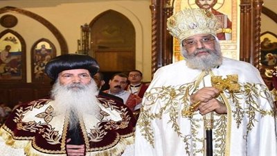 الأنبا إسحق يعتذر للبابا تواضروس عن فيديو زفة القيامة: خطأ غير مقصود