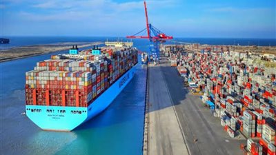 أسامة ربيع: حركة الملاحة في قناة السويس لم تتأثر بأزمة كورونا